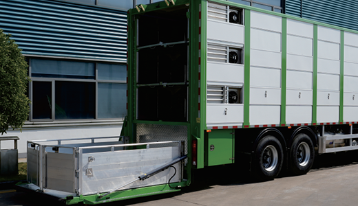 畜禽運輸半掛車