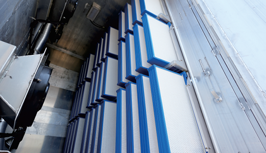 6.8-7.6米畜（雛）禽運輸車