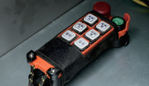 散裝飼料運輸半掛車