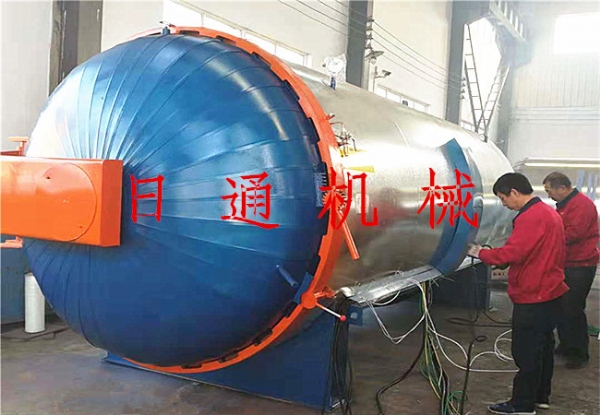 立式硫化罐設(shè)備有哪些特點：